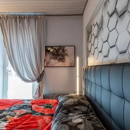 Lori's 2 Tatil Evi